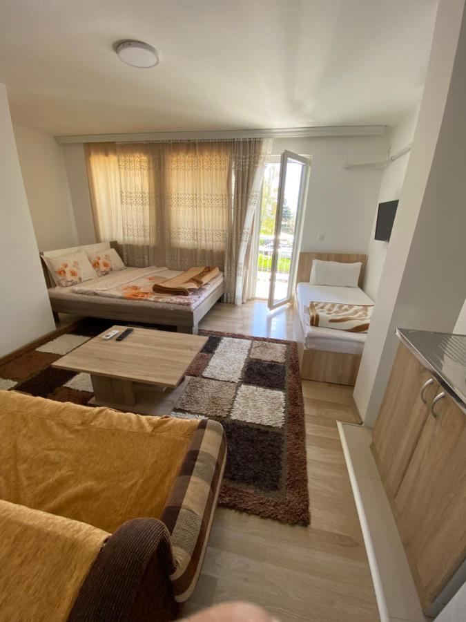 Venecia Plaza Struga Hotel Exterior foto